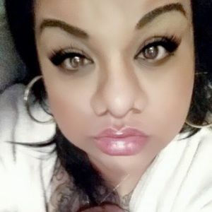 Meet your Posher, Elema